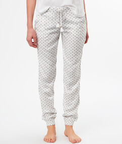 Product Jouez le mix&match en associant ce pantalon imprimé à un top uni! Pantalon Imprimé Lien à la taille Resserré aux chevilles Le mannequin mesure 177cm et porte une taille S/36Description Jouez le mix&match en associant ce pantalon imprimé à un top uni! Pantalon Imprimé Lien à la taille Resserré aux chevilles Le mannequin mesure 177cm et porte une taille S/36 Femme Aucune Frais de port offerts des 60EUR Mise à jour 12/16/17