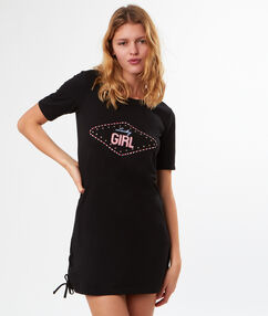 Product Hey lucky girl! Chemise de nuit Col rond Manches courtes Imprimé Clous Le mannequin mesure 177cm et porte une taille S/36Description Hey lucky girl! Chemise de nuit Col rond Manches courtes Imprimé Clous Le mannequin mesure 177cm et porte une taille S/36 Femme Nuit > MODÈLES > Nuisettes > Nuisettes Fantaisies Frais de port offerts des 60EUR Mise à jour 01/10/18
