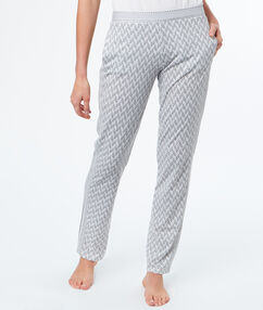 Product Avec son imprimé graphique, ce pantalon de pyjama se mixe à un haut uni pour créer un joli mix&match! Pantalon 2 poches Imprimé graphique Le mannequin mesure 177cm et porte une taille S/36Description Avec son imprimé graphique, ce pantalon de pyjama se mixe à un haut uni pour créer un joli mix&match! Pantalon 2 poches Imprimé graphique Le mannequin mesure 177cm et porte une taille S/36 Femme Nuit > MODÈLES > Bas de Pyjama > Pantalons Frais de port offerts des 60EUR Mise à jour 12/08/17