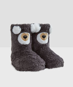 Product Craquez pour ces chaussons fourrés! chaussons bottines Intérieur fourré Application ours Semelle renforcéeDescription Craquez pour ces chaussons fourrés! chaussons bottines Intérieur fourré Application ours Semelle renforcée Femme Nuit > MODÈLES > Chaussons Frais de port offerts des 60EUR Mise à jour 01/15/18