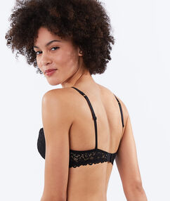 Product Optez pour un décolleté naturellement sublimé et parfaitement galbé dans ce soutien-gorge en dentelle sensuelle qui redessine la poitrine sans ajouter de volume. Soutien-gorge Classique N°5 : Le naturel Galbe naturel Coques en mousse légère Bretelles ajustables et agrafes dos A coordonner aux bas assortisDescription Optez pour un décolleté naturellement sublimé et parfaitement galbé dans ce soutien-gorge en dentelle sensuelle qui redessine la poitrine sans ajouter de volume. Soutien-gorge Classique N°5 : Le naturel Galbe naturel Coques en mousse légère Bretelles ajustables et agrafes dos A coordonner aux bas assortis Femme Soutiens-gorge > LES FORMES > Classique Frais de port offerts des 60EUR Mise à jour 11/30/17