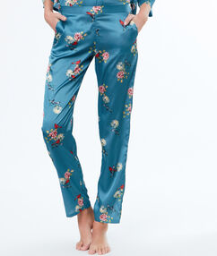 Product Un imprimé fleuri se dévoile sur le satin soyeux. Pantalon 2 poches Satin Imprimé Le mannequin mesure 177cm et porte une taille S/36Description Un imprimé fleuri se dévoile sur le satin soyeux. Pantalon 2 poches Satin Imprimé Le mannequin mesure 177cm et porte une taille S/36 Femme Nuit > MODÈLES > Bas de Pyjama > Pantalons Frais de port offerts des 60EUR Mise à jour 01/10/18