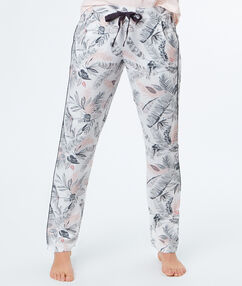 Product L´imprimé feuillage fait passer notre look de nuit en mode trendy! Pantalon 2 poches Cordon à la taille Imprimé feuillage Le mannequin mesure 177cm et porte une taille S/36Description L´imprimé feuillage fait passer notre look de nuit en mode trendy! Pantalon 2 poches Cordon à la taille Imprimé feuillage Le mannequin mesure 177cm et porte une taille S/36 Femme Nuit > MODÈLES > Bas de Pyjama > Pantalons Frais de port offerts des 60EUR Mise à jour 12/08/17