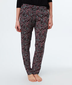 Product Créez votre pyjama en mixant ce pantalon imprimé à un top uni! Pantalon Le mannequin mesure 177cm et porte une taille S/36Description Créez votre pyjama en mixant ce pantalon imprimé à un top uni! Pantalon Le mannequin mesure 177cm et porte une taille S/36 Femme Nuit > MODÈLES > Bas de Pyjama > Pantalons Frais de port offerts des 60EUR Mise à jour 01/10/18