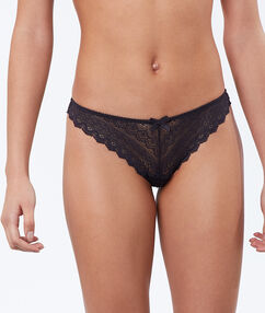 Product Une dentelle graphique qui sublime nos formes! Succombez au colorama trendy d´Icône! - Tanga - Tout dentelle - Nud satinéDescription Une dentelle graphique qui sublime nos formes! Succombez au colorama trendy d´Icône! - Tanga - Tout dentelle - Nud satiné Femme Culottes & bas > FORMES > Tangas Frais de port offerts des 60EUR Mise à jour 11/30/17