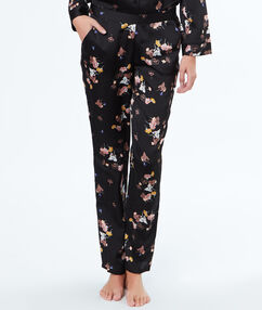 Product Un imprimé satiné et délicatement fleuri Craquez pour ce pantalon de pyjama soyeux! Pantalon Imprimé fleuri Satin Le mannequin mesure 177cm et porte une taille S/36Description Un imprimé satiné et délicatement fleuri Craquez pour ce pantalon de pyjama soyeux! Pantalon Imprimé fleuri Satin Le mannequin mesure 177cm et porte une taille S/36 Femme Nuit > MODÈLES > Bas de Pyjama > Pantalons Frais de port offerts des 60EUR Mise à jour 12/16/17