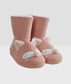 Product Craquez pour ces bottines brodées et super cute! Chaussons bottines Oreilles 3D BroderiesDescription Craquez pour ces bottines brodées et super cute! Chaussons bottines Oreilles 3D Broderies Femme Nuit > MODÈLES > Chaussons Frais de port offerts des 60EUR Mise à jour 01/11/18