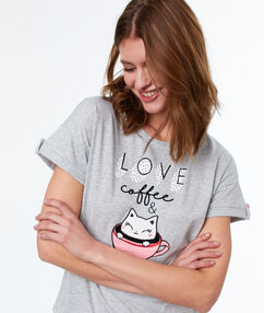Product Love, coffee, and a cutie cat. Une belle grasse mat´ en perspective!: Top Col rond Manches courtes Le mannequin mesure 177cm et porte une taille S/36Description Love, coffee, and a cutie cat. Une belle grasse mat´ en perspective!: Top Col rond Manches courtes Le mannequin mesure 177cm et porte une taille S/36 Femme Nuit > MODÈLES > Hauts de Pyjama > Les Manches Courtes Frais de port offerts des 60EUR Mise à jour 12/16/17