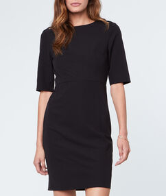 Product Des rivets dévoilent un jeu de laçage sur les épaules de cette robe droite. Robe Manches courtes Rivets Le mannequin mesure 177cm et porte une taille S/36Description Des rivets dévoilent un jeu de laçage sur les épaules de cette robe droite. Robe Manches courtes Rivets Le mannequin mesure 177cm et porte une taille S/36 Femme Prêt-à-porter > VÊTEMENTS > Robes Frais de port offerts des 60EUR Mise à jour 01/11/18