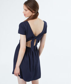 Product Cette saison, le décolleté s´affiche au dos! Faites votre petit effet en partant! Robe Col rond Manches courtes Nouée dos Le mannequin mesure 177cm et porte une taille S/36Description Cette saison, le décolleté s´affiche au dos! Faites votre petit effet en partant! Robe Col rond Manches courtes Nouée dos Le mannequin mesure 177cm et porte une taille S/36 Femme PROMOS > PROMOS > Prêt-à-porter Frais de port offerts des 60EUR Mise à jour 01/11/18