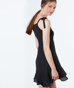 Product Petits pois rétro et forme délicatement évasée: adoptez cette robe chic et romantique à la fois!Robe Bretelles nouées Imprimé pois Le mannequin mesure 177cm et porte une taille S/36Description Petits pois rétro et forme délicatement évasée: adoptez cette robe chic et romantique à la fois!Robe Bretelles nouées Imprimé pois Le mannequin mesure 177cm et porte une taille S/36 Femme PROMOS > PROMOS > Prêt-à-porter Frais de port offerts des 60EUR Mise à jour 01/11/18
