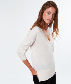 Product Pour être chic, rien ne vaut un bon basique! Pull Col en V plongeant Manches longues Col , taille et poignets côtelés Le mannequin mesure 177cm et porte une taille S/36Description Pour être chic, rien ne vaut un bon basique! Pull Col en V plongeant Manches longues Col , taille et poignets côtelés Le mannequin mesure 177cm et porte une taille S/36 Femme Prêt-à-porter > VÊTEMENTS > Pulls & Gilets Frais de port offerts des 60EUR Mise à jour 01/11/18