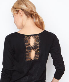 Product Une maille fine dévoile un empiècement de dentelle au dos de ce pull à manches longues! Pull Col rond manches longues Dos dentelle Le mannequin mesure 177cm et porte une taille S/36Description Une maille fine dévoile un empiècement de dentelle au dos de ce pull à manches longues! Pull Col rond manches longues Dos dentelle Le mannequin mesure 177cm et porte une taille S/36 Femme Prêt-à-porter > VÊTEMENTS > Pulls & Gilets Frais de port offerts des 60EUR Mise à jour 01/11/18
