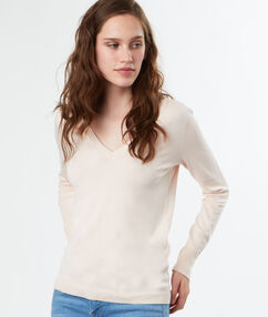 Product Une maille fine et douce Un bon basique pour se réchauffer ! Pull Col V Manches longues Le mannequin mesure 177cm et porte une taille S/36Description Une maille fine et douce Un bon basique pour se réchauffer ! Pull Col V Manches longues Le mannequin mesure 177cm et porte une taille S/36 Femme Prêt-à-porter > VÊTEMENTS > Pulls & Gilets Frais de port offerts des 60EUR Mise à jour 12/29/17