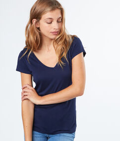 Product Les basiques, c´est chic! Faciles à porter et à accessoiriser, ils sont indispensables! Top Encolure en V Manches courtes Le mannequin mesure 177cm et porte une taille S/36Description Les basiques, c´est chic! Faciles à porter et à accessoiriser, ils sont indispensables! Top Encolure en V Manches courtes Le mannequin mesure 177cm et porte une taille S/36 Femme Prêt-à-porter > VÊTEMENTS > Tops & T-Shirts Frais de port offerts des 60EUR Mise à jour 01/11/18