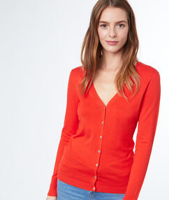 Product Une maille fine et douce Un bon basique pour se réchauffer ! Cardigan Col V Manches longues Le mannequin mesure 177cm et porte une taille S/36Description Une maille fine et douce Un bon basique pour se réchauffer ! Cardigan Col V Manches longues Le mannequin mesure 177cm et porte une taille S/36 Femme Prêt-à-porter > VÊTEMENTS > Pulls & Gilets Frais de port offerts des 60EUR Mise à jour 12/29/17