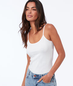 Product Sous un pull en hiver, avec un jean en été, le débardeur fait partie de ces pièces incontournables. - Débardeur à bretelles - 95% de cotonDescription Sous un pull en hiver, avec un jean en été, le débardeur fait partie de ces pièces incontournables. - Débardeur à bretelles - 95% de coton Femme Prêt-à-porter > VÊTEMENTS > Tops & T-Shirts Frais de port offerts des 60EUR Mise à jour 01/11/18