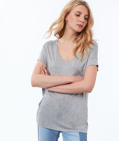 Product Les basiques, c´est chic! Top Col V Manches courtes Le mannequin mesure 177cm et porte une taille S/36Description Les basiques, c´est chic! Top Col V Manches courtes Le mannequin mesure 177cm et porte une taille S/36 Femme Prêt-à-porter > VÊTEMENTS > Tops & T-Shirts Frais de port offerts des 60EUR Mise à jour 12/29/17