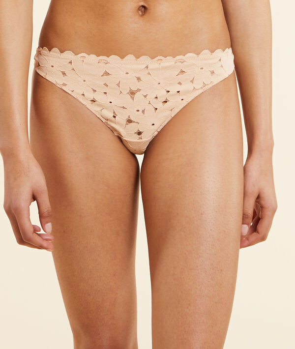 Tanga en dentelle Tanga en dentelle;${refinementColor}