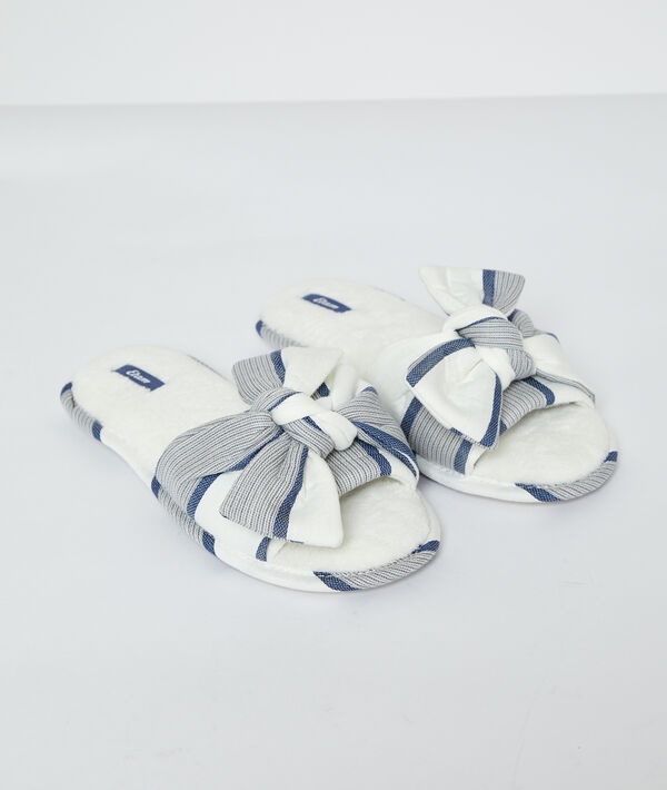 Tongs nouées Tongs nouées;${refinementColor}