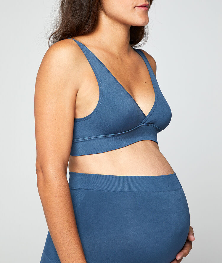 Brassière cache-cœur bleu.