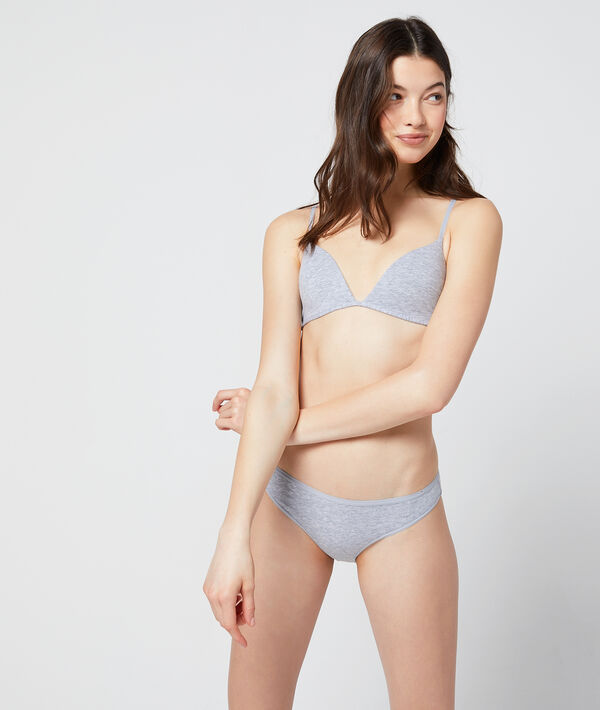 Triangle sans armatures gris.