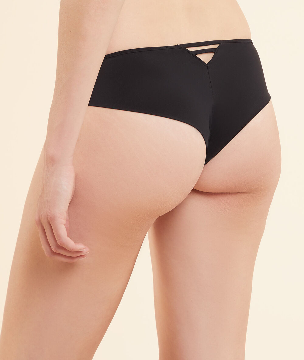 Hipster bi-matière détails en tulle noir.