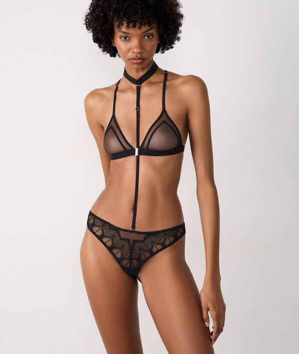 Body choker et tanga en dentelle Body choker et tanga en dentelle;${refinementColor}