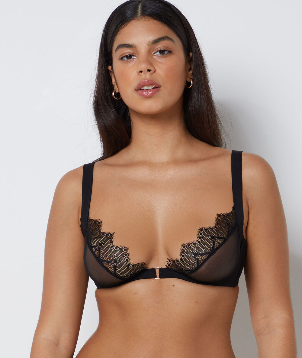 Soutien-gorge classique sans coques noir.