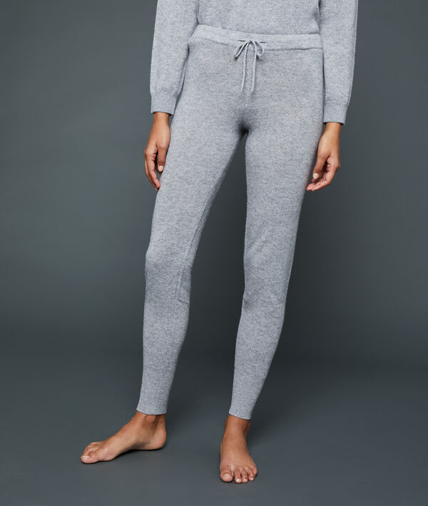 Leggings en cachemire Leggings en cachemire;${refinementColor}
