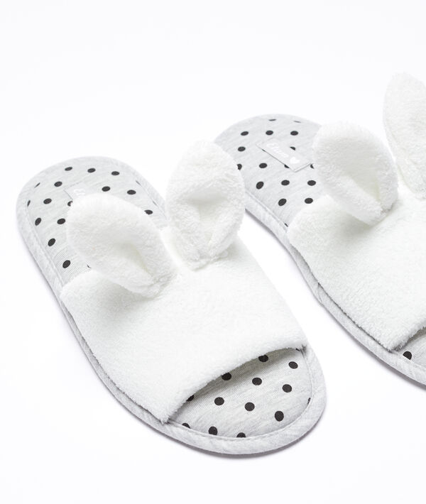 Mules ouvertes oreilles de lapin ecru.