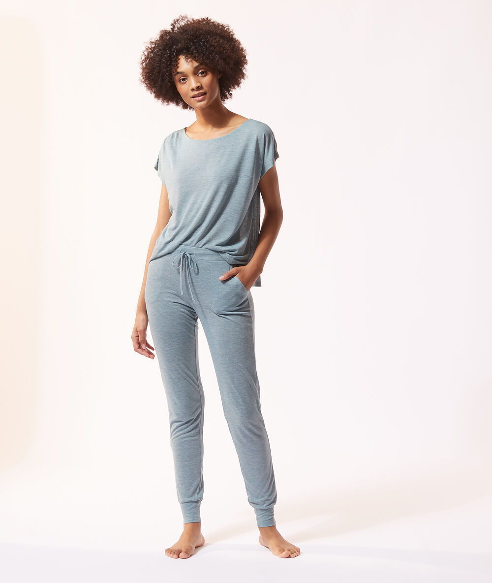 Pantalon de pyjama bleu vert.