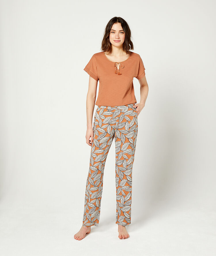 T-shirt col à lacets terracotta.
