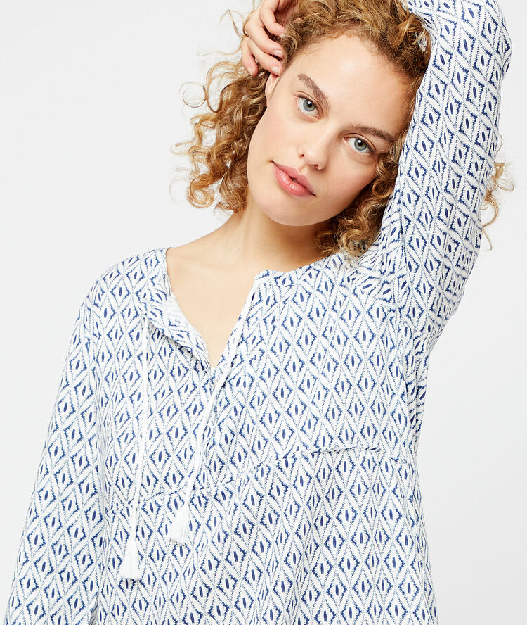 Chemise de nuit imprimée ecru.
