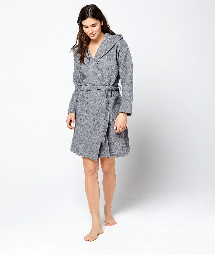 Déshabillé homewear gris.
