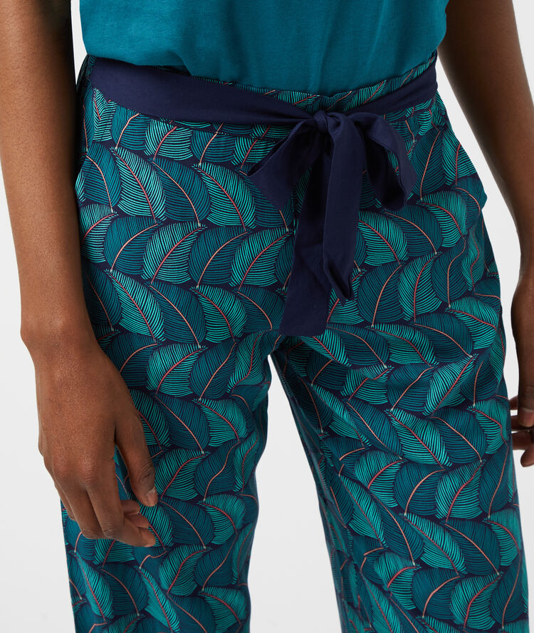 Pantalon imprimé, ceinture satinée bleu canard.