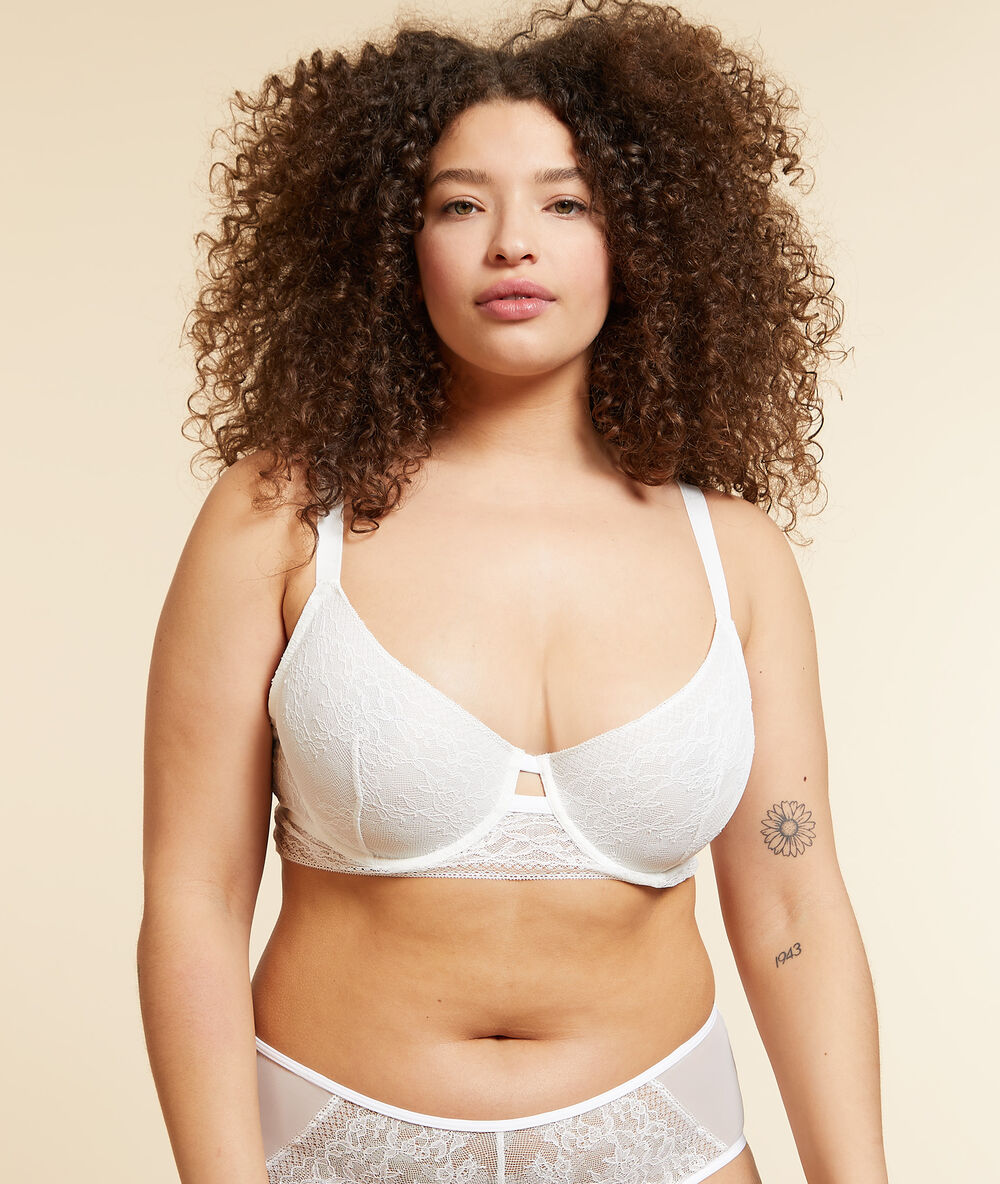 Soutien-gorge classique à coques ultra-fines ecru.