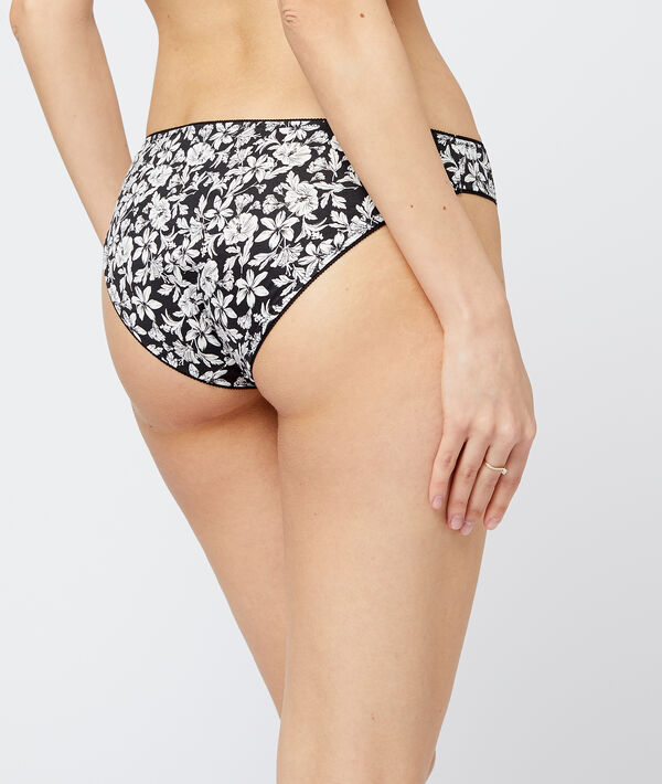 Pack de 7 culottes en coton noir.