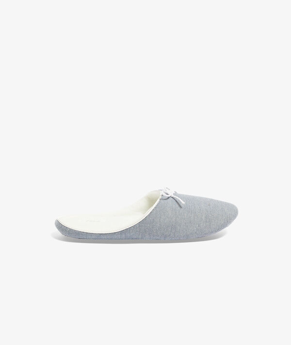 Chaussons mules Chaussons mules;${refinementColor}