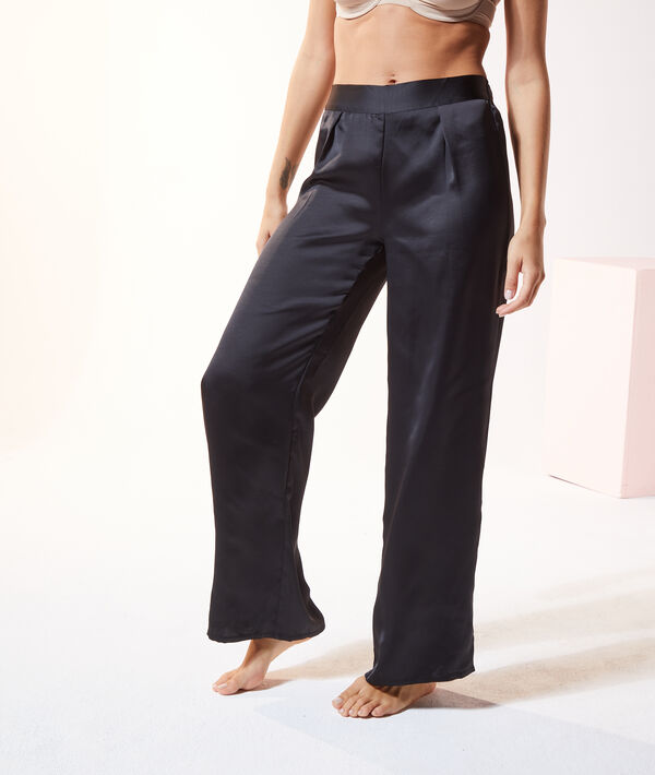 Pantalon effet satiné Pantalon effet satiné;${refinementColor}