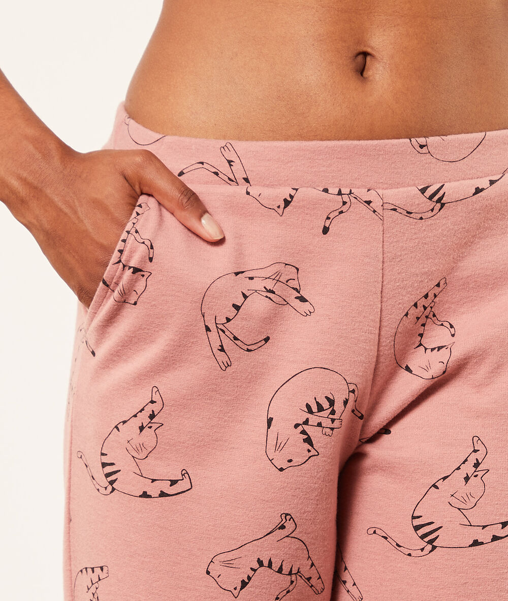 Pantalon de pyjama imprimé chats rose.