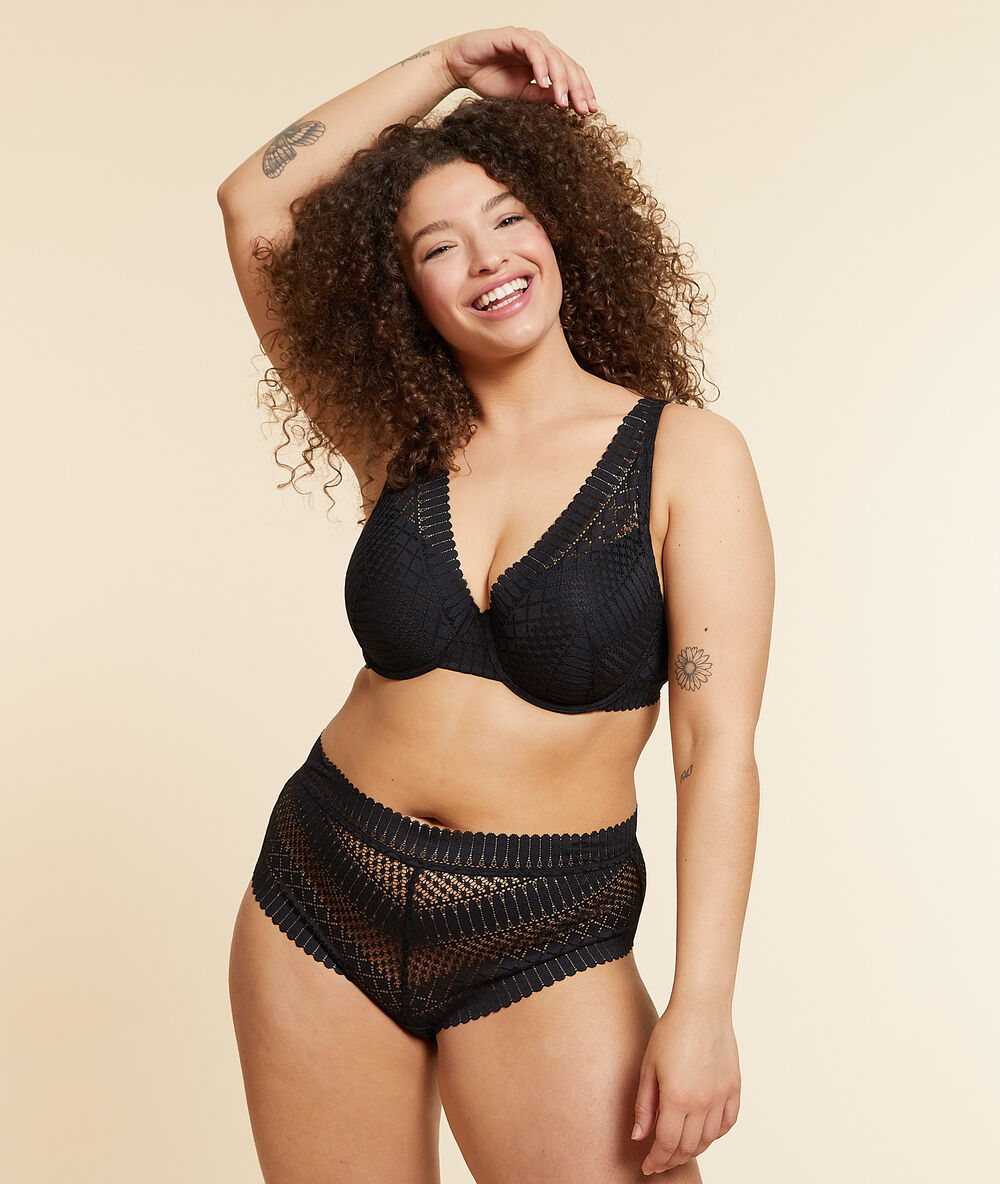 Soutien-gorge n°6 - triangle coques fines noir.