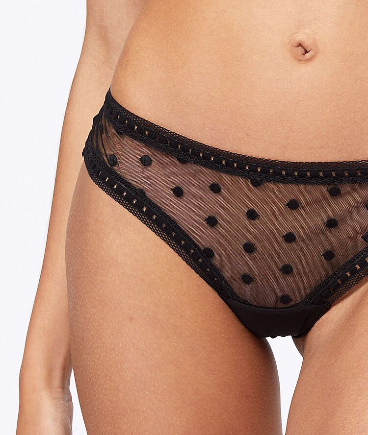 Cheeky à pois noir.