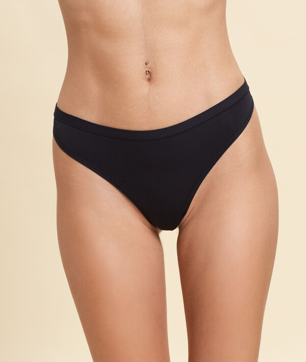 String en microfibre extensible String en microfibre extensible;${refinementColor}
