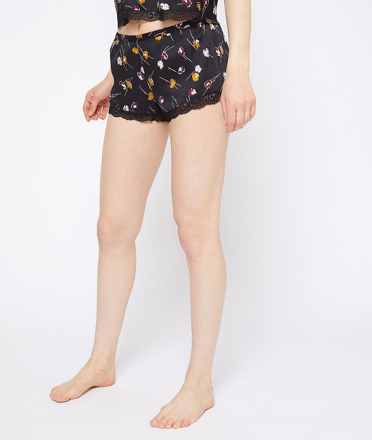 Short à fleurs noir.
