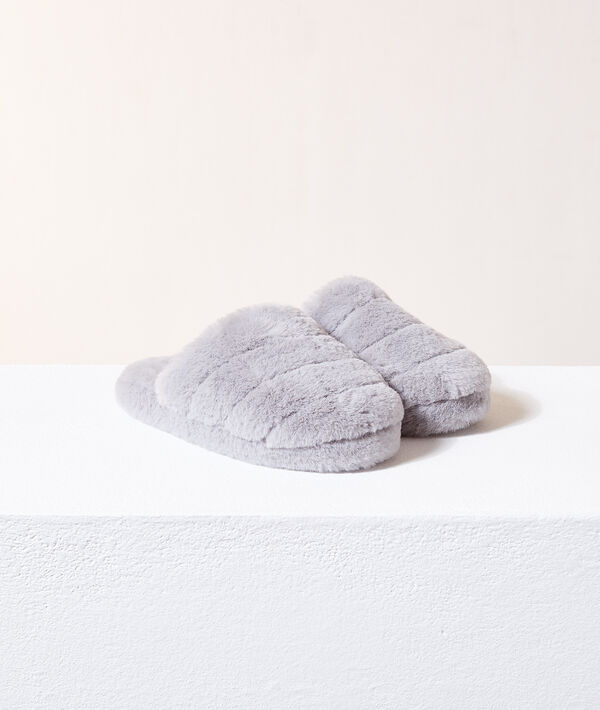 Chaussons mules effet fourrure Chaussons mules effet fourrure;${refinementColor}