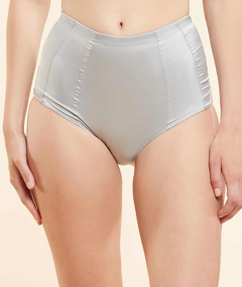 Culotte taille haute satinée gris clair.