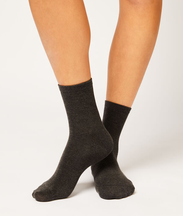 2 paires de chaussettes 2 paires de chaussettes;${refinementColor}