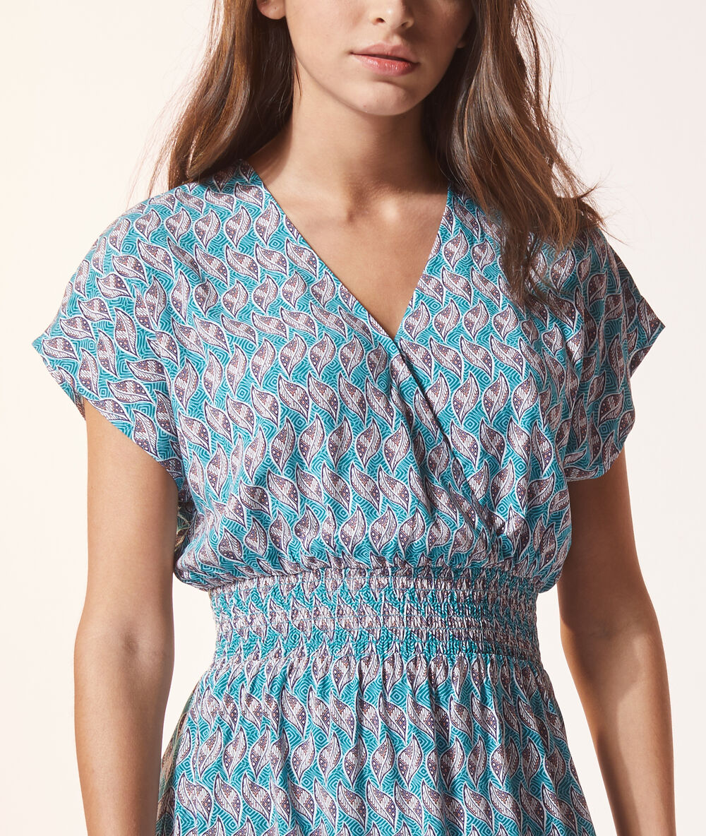 Chemise de nuit imprimée vert.