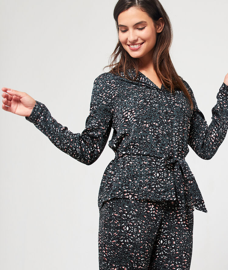 Chemise de pyjama à nouer kaki.